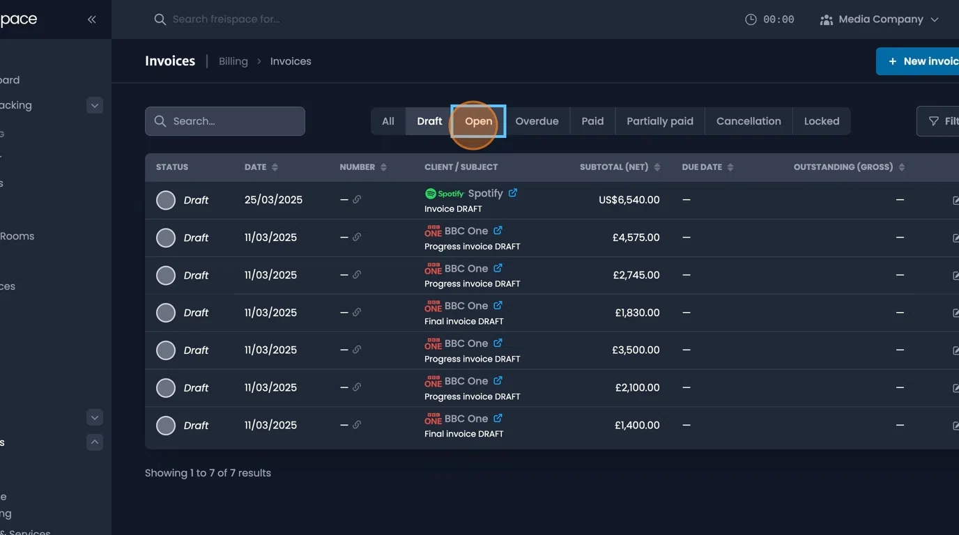 Invoice status sorting options for all, drafts, open, overdue, paid, and more