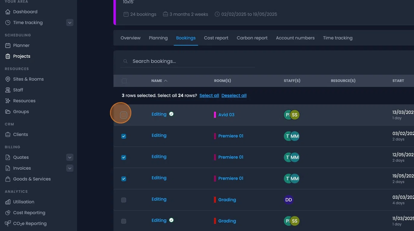 Checkboxes for selecting bookings and edit symbol for bulk updates