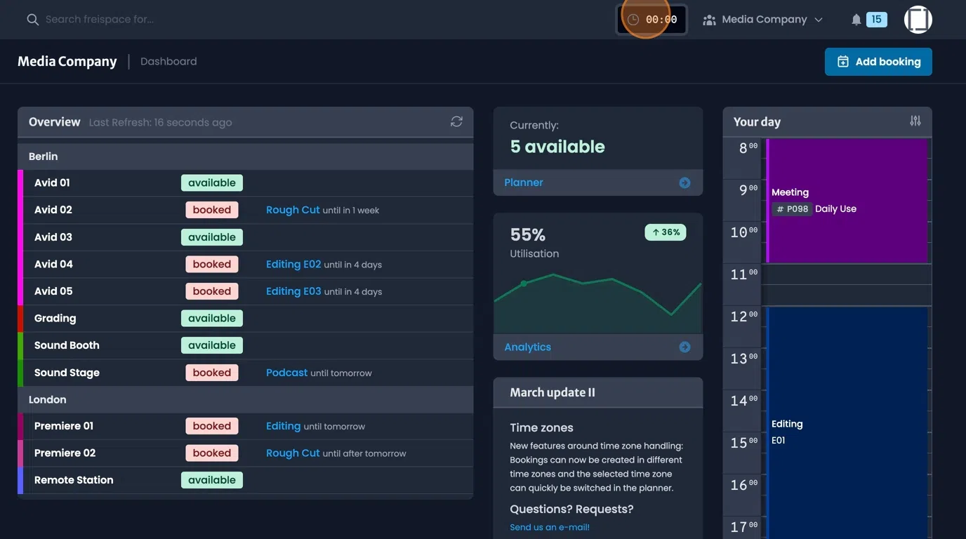 Clock icon at top right with start button to begin time tracking